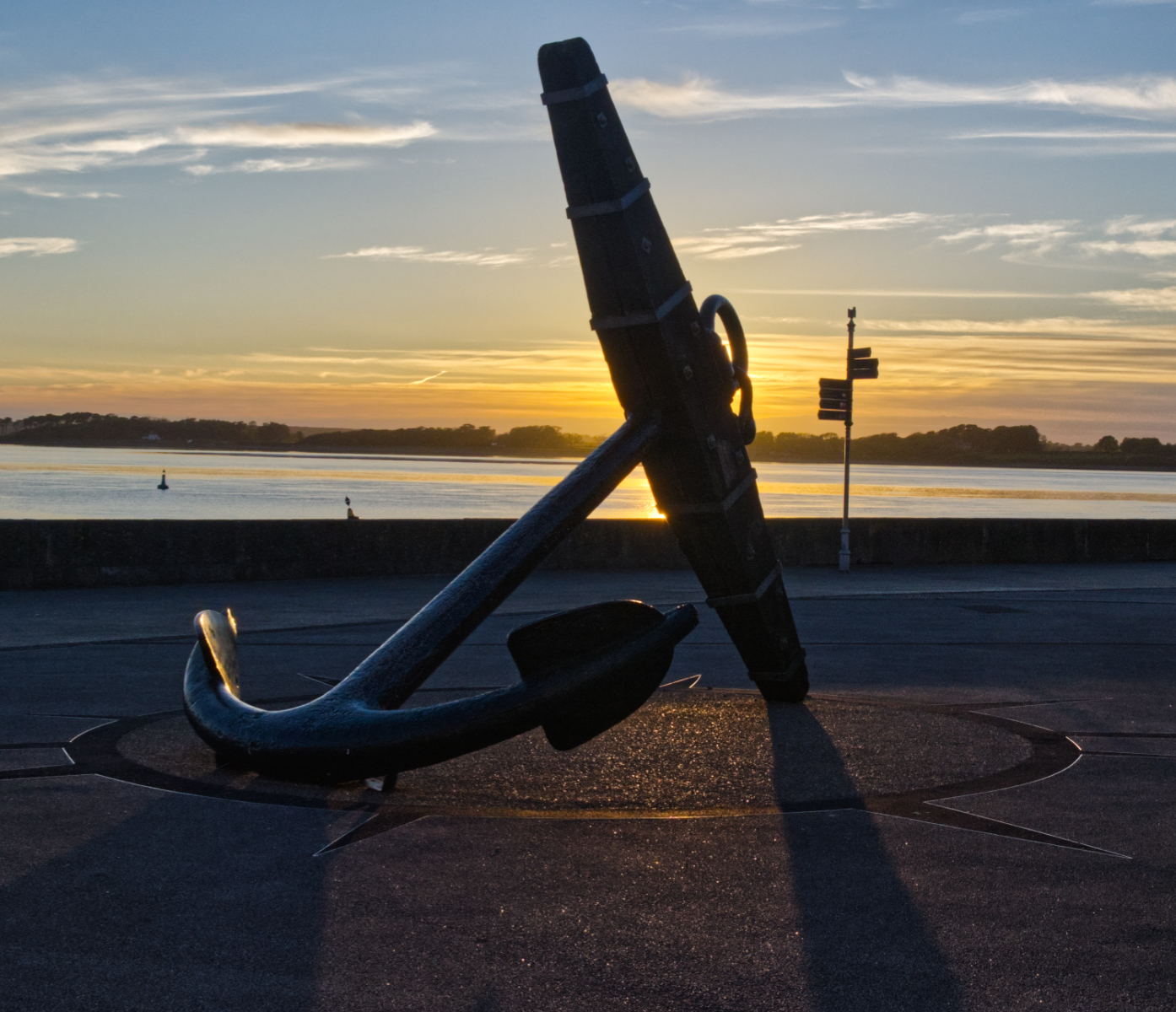 The giant anchor at Caernarfon Castle (copyright Jill Young) The giant anchor at Caernarfon Castle (copyright Jill Young)